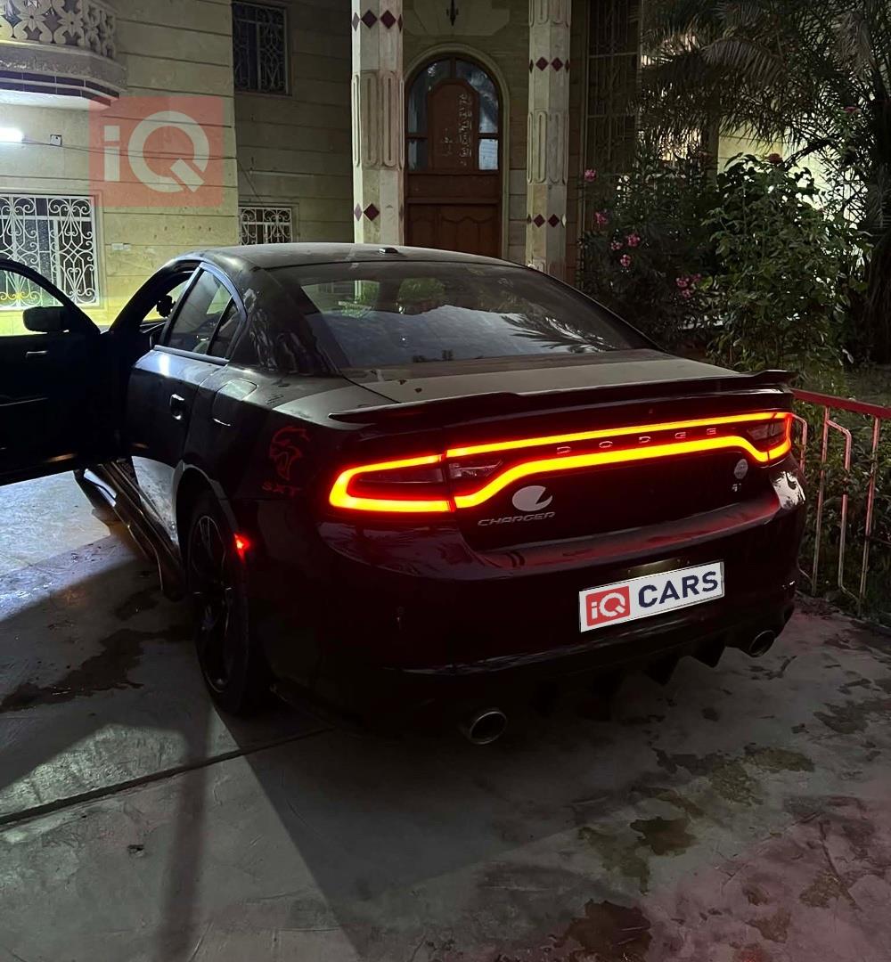 دودج تشارجر